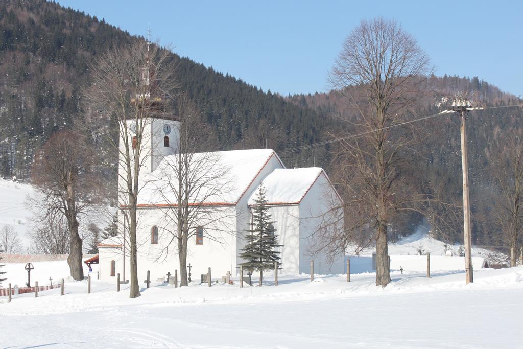 Penzion Javorina Чичмани Экстерьер фото
